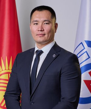 Адиев Искандер Уранбекович