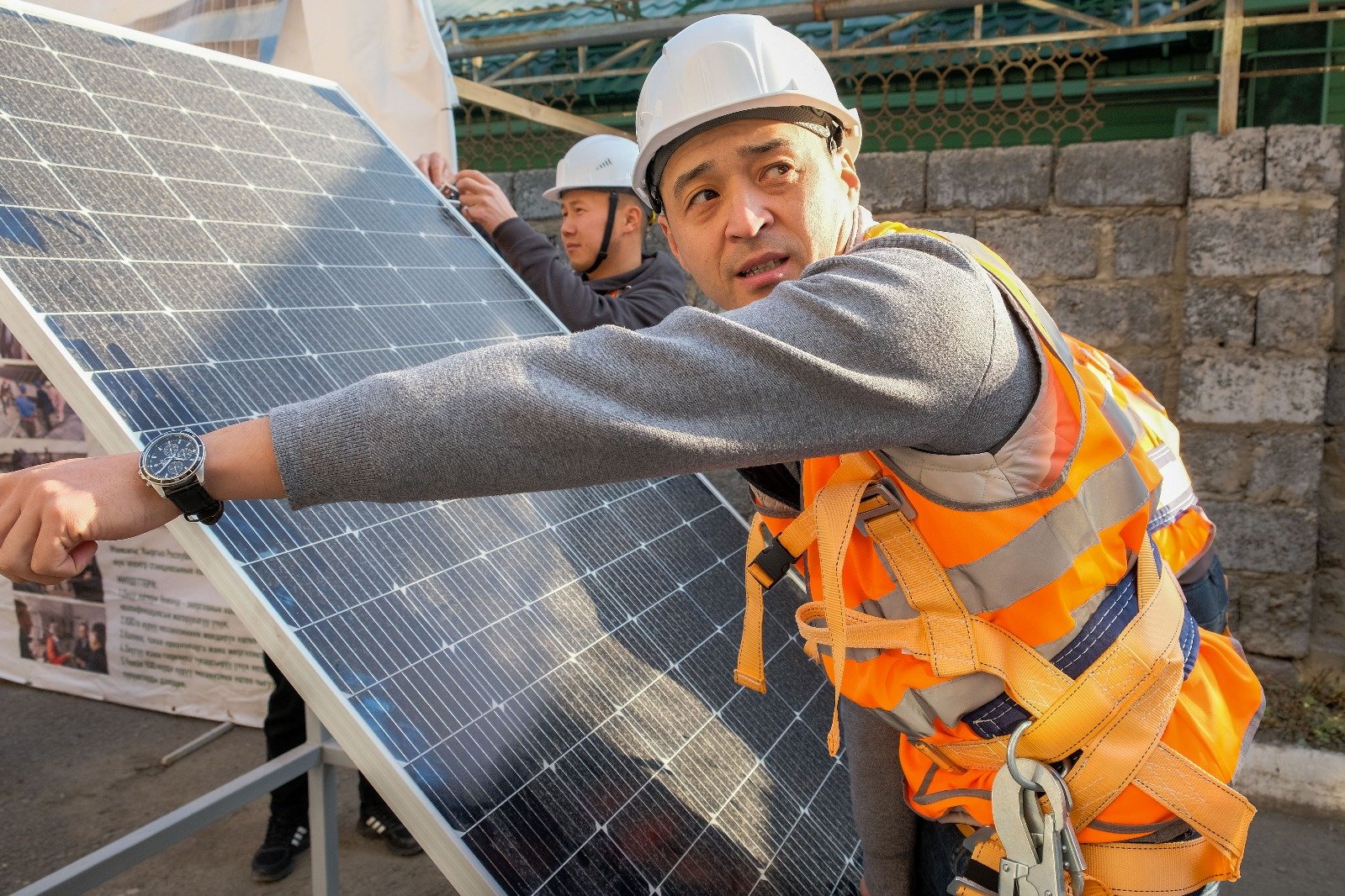 WhatsApp Image 2025-12-12 at 14.25.25 (1)