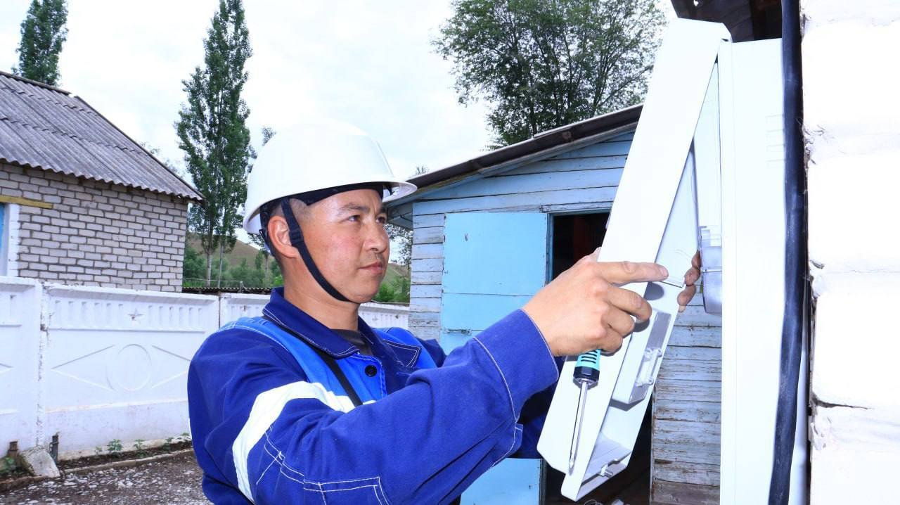 photo_5240393699726921968_y