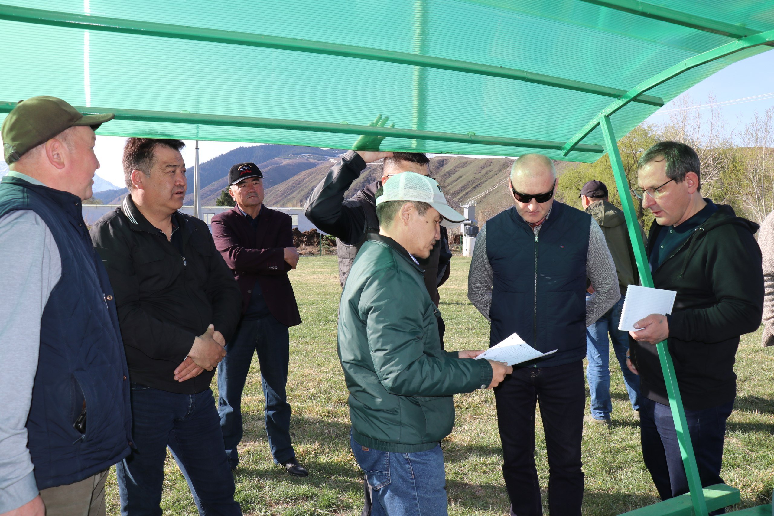 photo_5400226007089877653_w